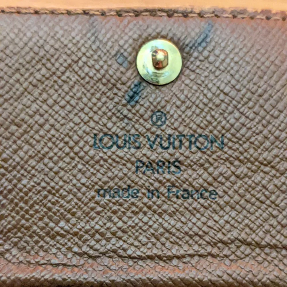 Louis Vuitton Monogram Key Holder/Wallet #1638***